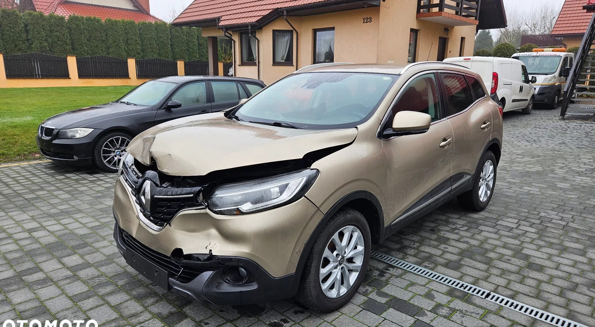 Renault Kadjar cena 34900 przebieg: 152000, rok produkcji 2017 z Skawina małe 631